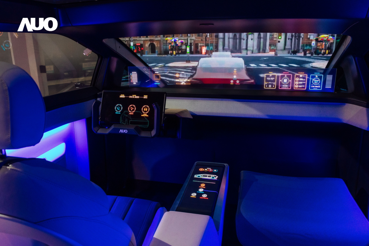 「www.樂魚智慧座艙2025」以使用者體驗為核心，運用Micro LED顯示科技為基礎搭配AI創新應用，打造沉浸、互動的座艙體驗，獲得台灣精品銀質獎